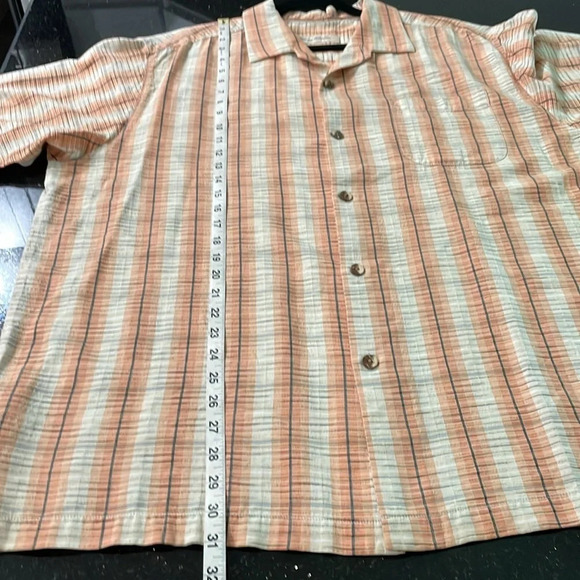 Tommy Bahama Original Fit Silk Men's Button Down Shirt Size XL - Picture 8 of 8